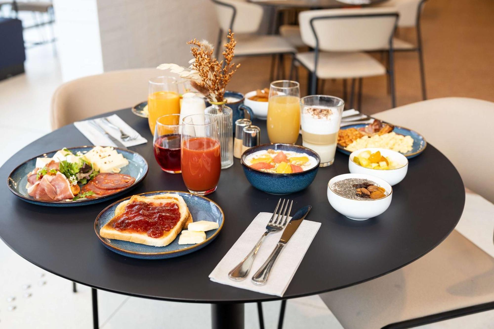 Hilton Lille Hotel Екстериор снимка
